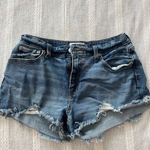 Denizen Levi’s womens jeans